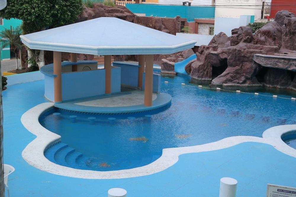 Hotel Playa Marina マサトラン エクステリア 写真