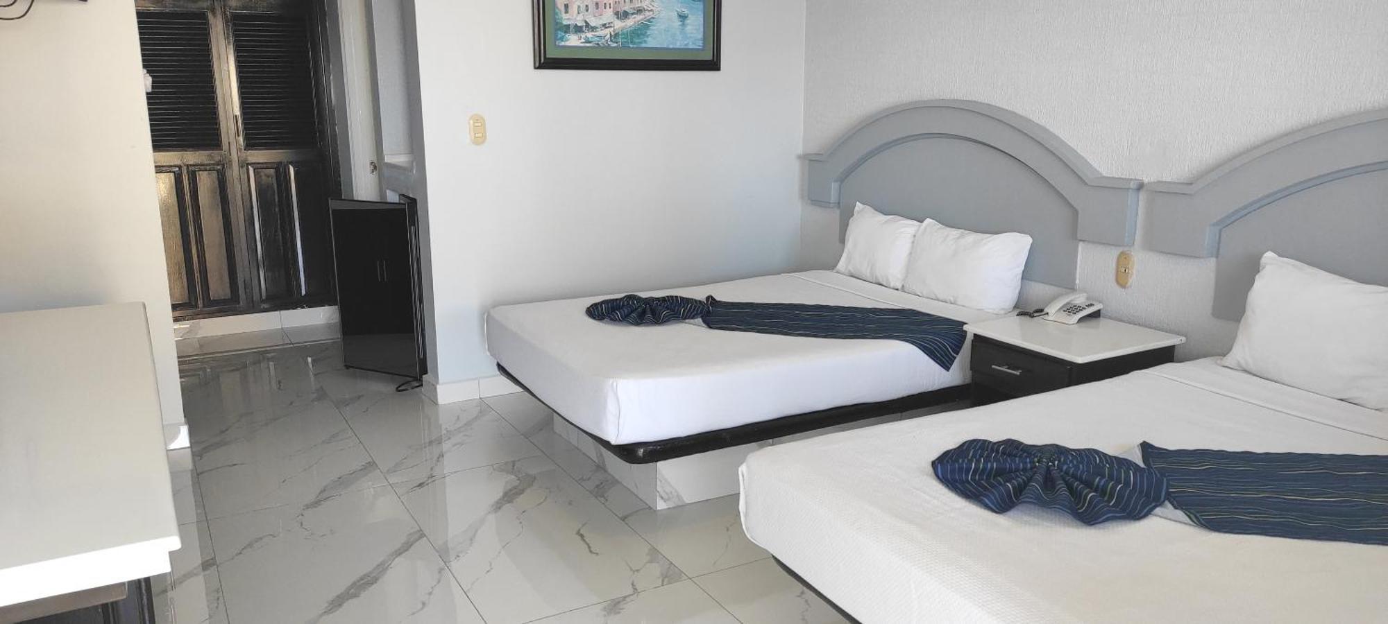 Hotel Playa Marina マサトラン エクステリア 写真