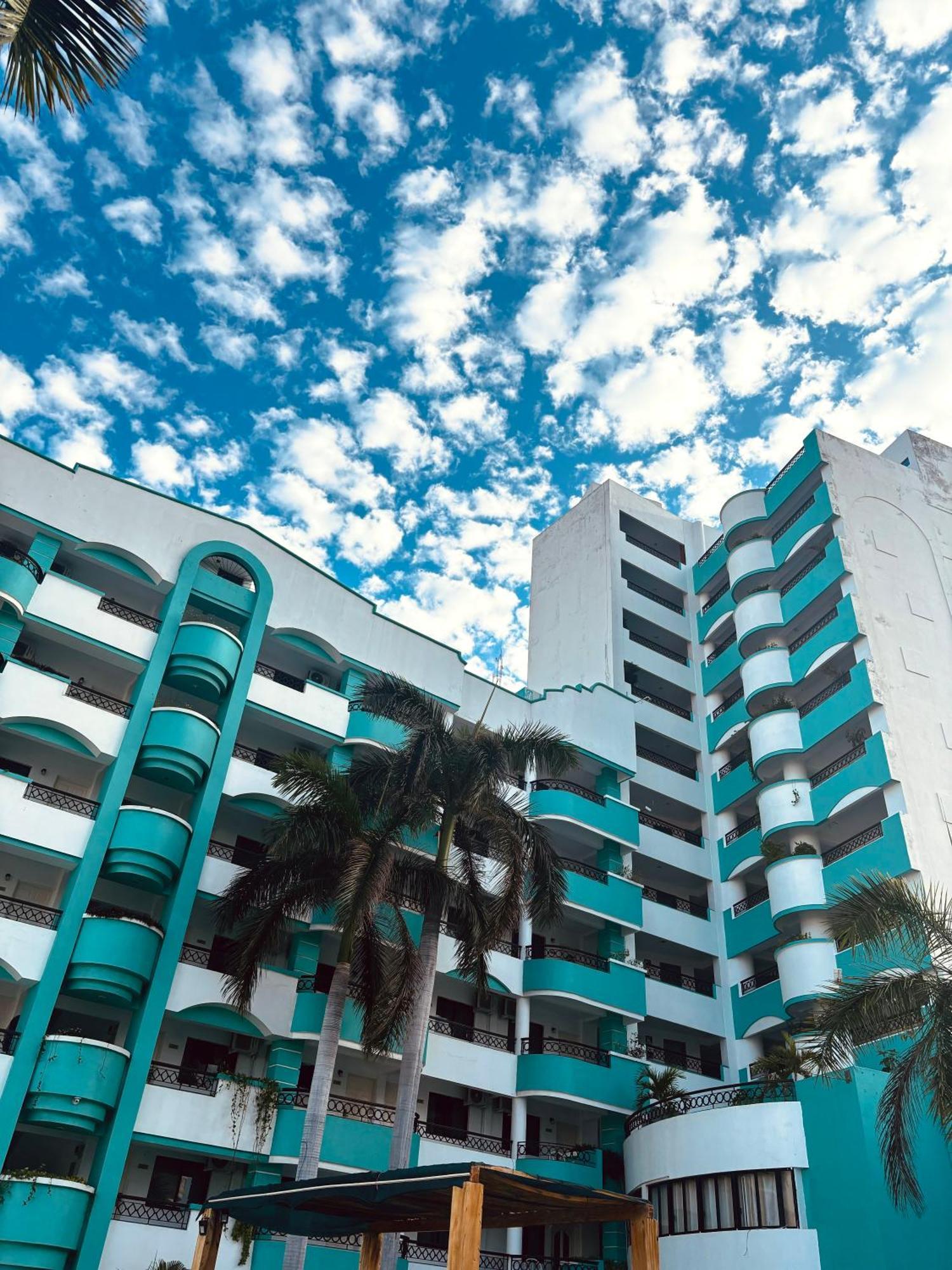 Hotel Playa Marina マサトラン エクステリア 写真