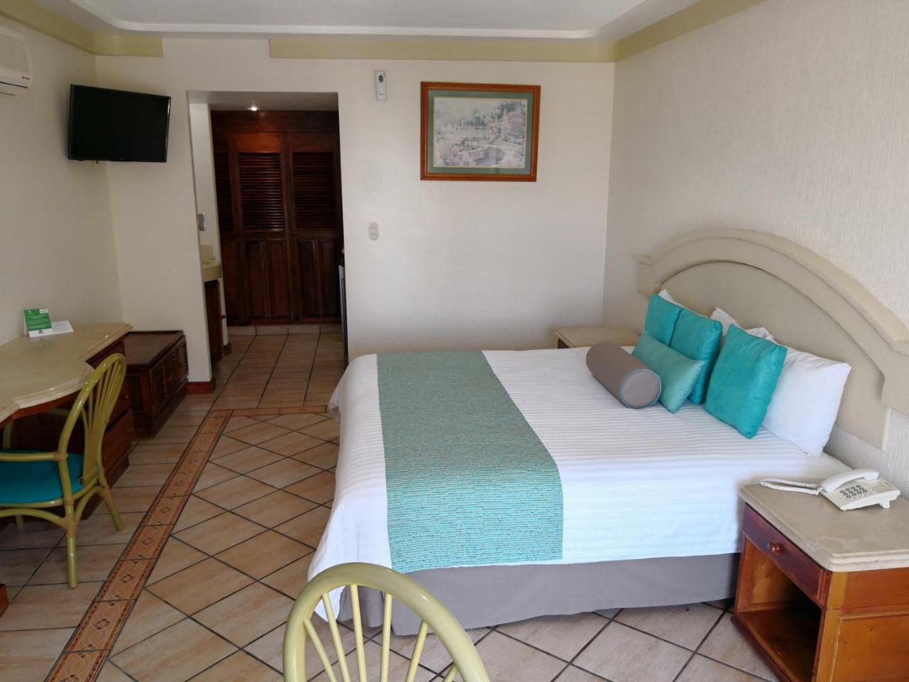 Hotel Playa Marina マサトラン エクステリア 写真